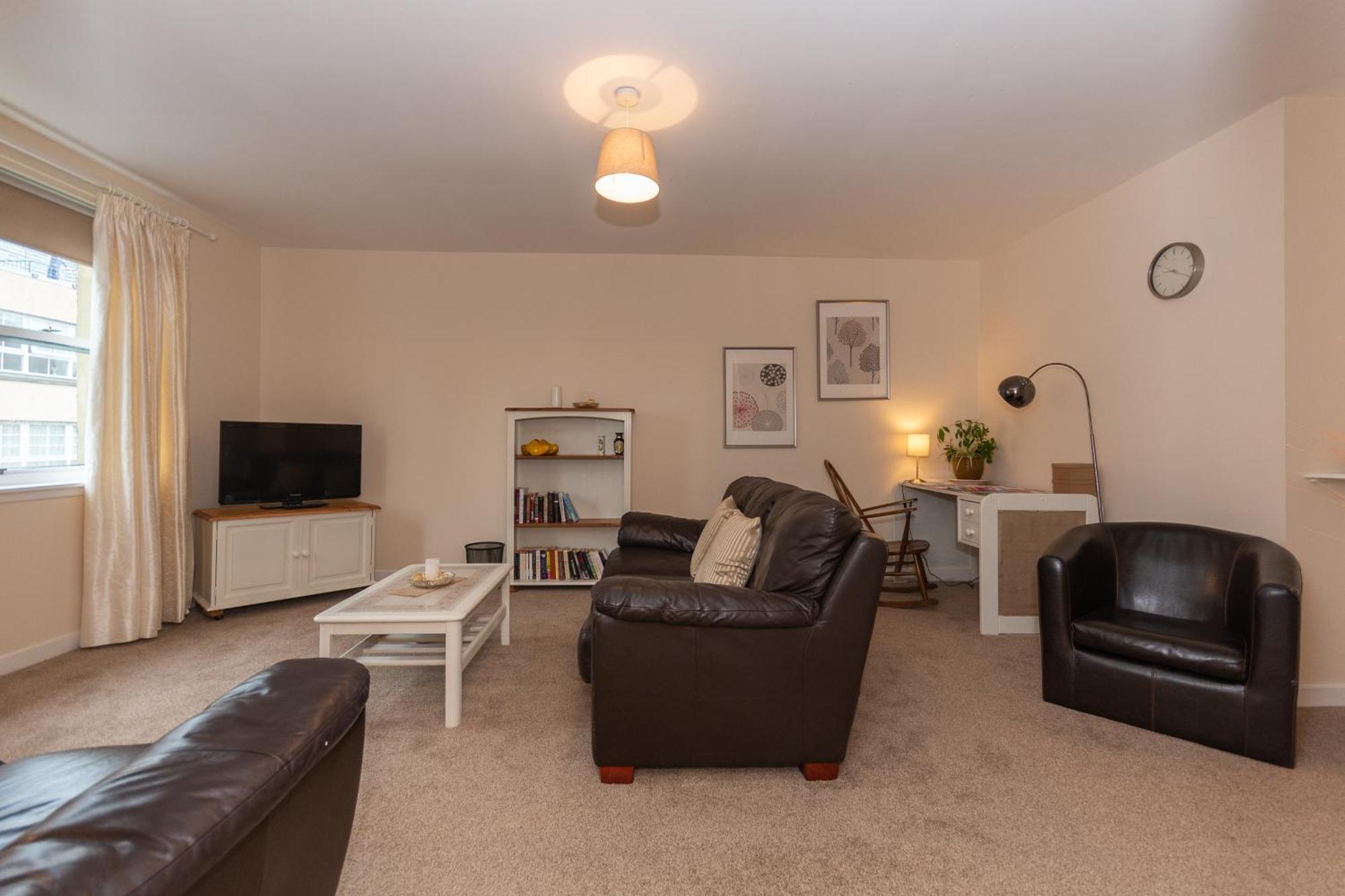 Central St Andrews 2 Bed Apartment - Free Parking מראה חיצוני תמונה